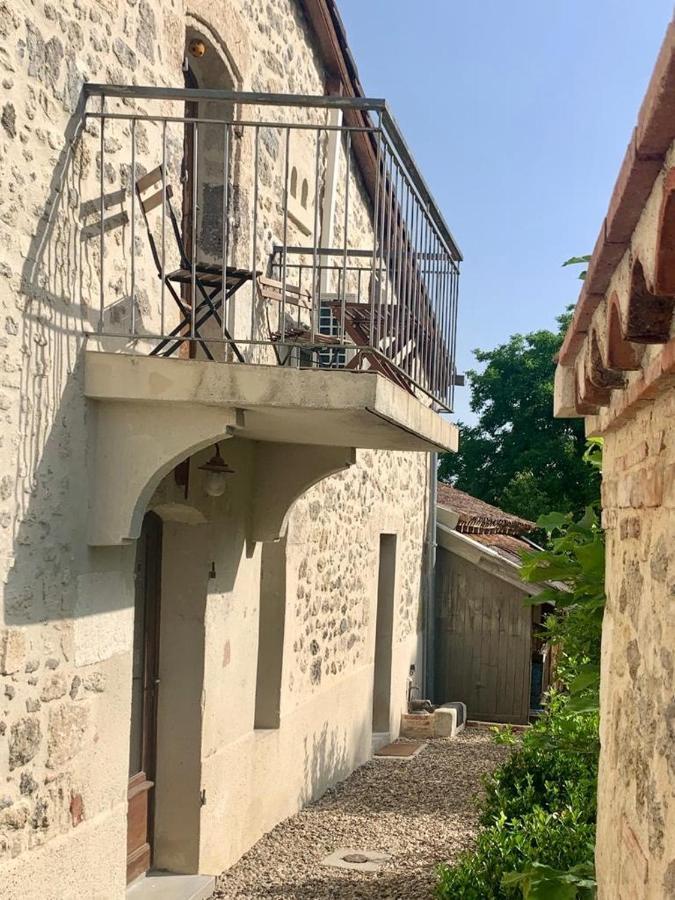 Gites De Verger, Stylish Self Catering Cottages In Sos Exteriör bild